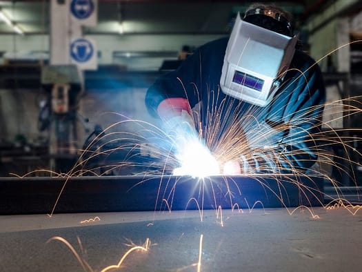 generowanie leadów b2b dla branży produkcyjnej